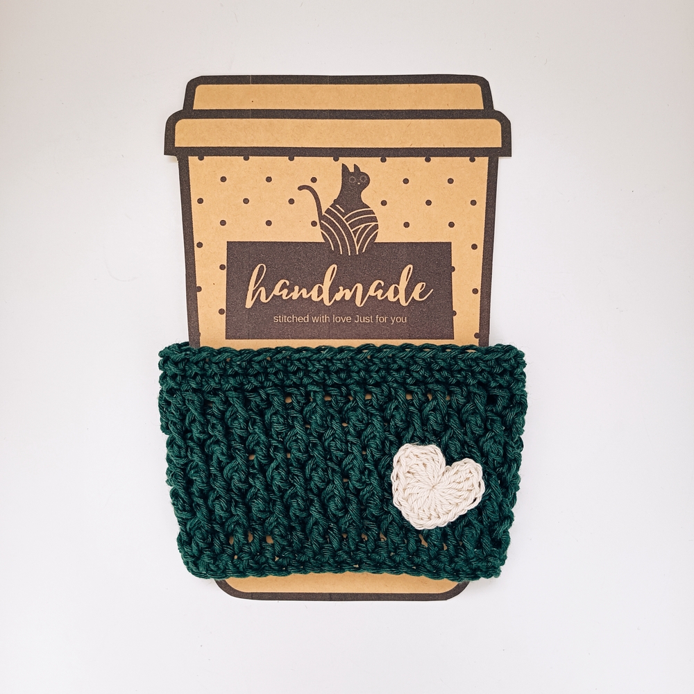💚Handmade Green Coffee Sleeve with Cream Heart